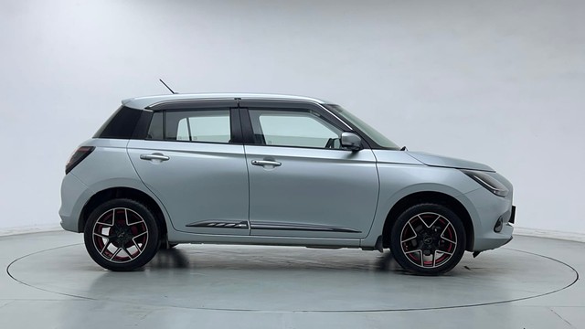 Second-hand 2025 Maruti Suzuki Swift VXI for sale in Gurgaon-2