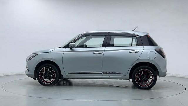 Second-hand 2025 Maruti Suzuki Swift VXI for sale in Gurgaon-6