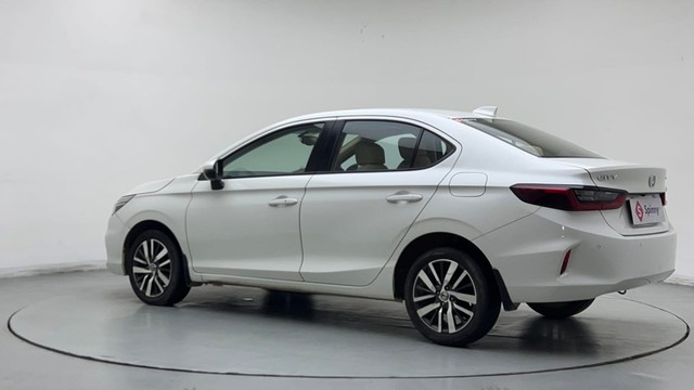 Second-hand 2022 Honda City VX MT for sale in Gurgaon-5