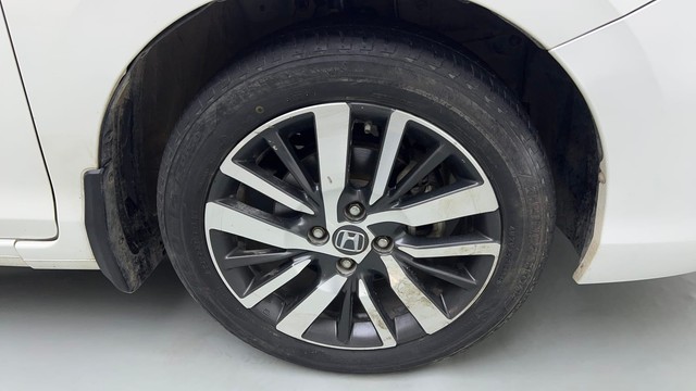 Second-hand 2022 Honda City VX MT for sale in Gurgaon-17