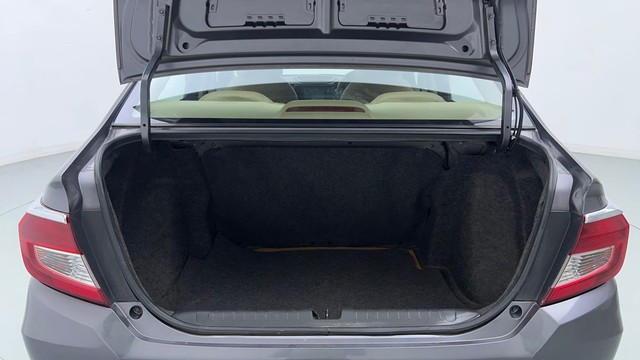 Second-hand 2019 Honda Amaze V for sale in Noida-9