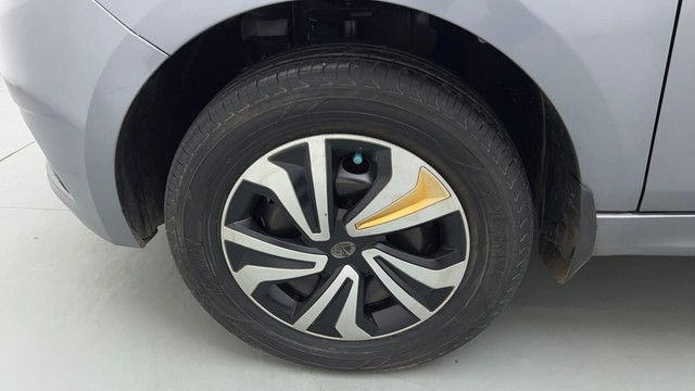 Second-hand 2019 Tata Tiago XE CNG for sale in Noida-20