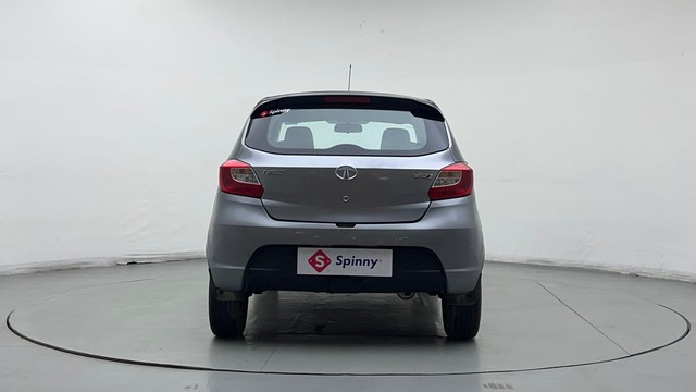 Second-hand 2019 Tata Tiago XE CNG for sale in Noida-4