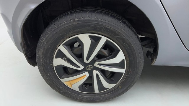 Second-hand 2019 Tata Tiago XE CNG for sale in Noida-18