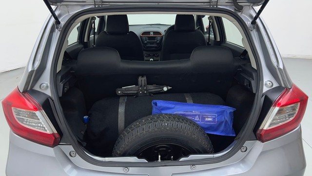 Second-hand 2019 Tata Tiago XE CNG for sale in Noida-9