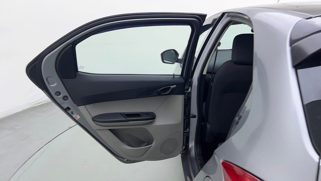 Second-hand 2019 Tata Tiago XE CNG for sale in Noida-36