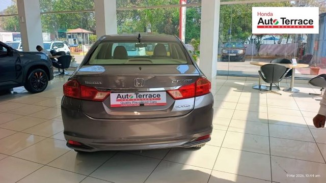 Second-hand 2015 Honda City VX MT for sale in Chandigarh-2