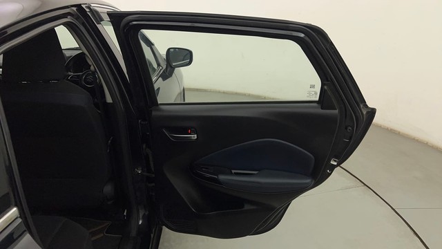 Second-hand 2023 Maruti Suzuki Baleno Zeta for sale in Mumbai-34