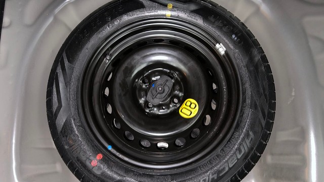 Second-hand 2023 Maruti Suzuki Baleno Zeta for sale in Mumbai-21