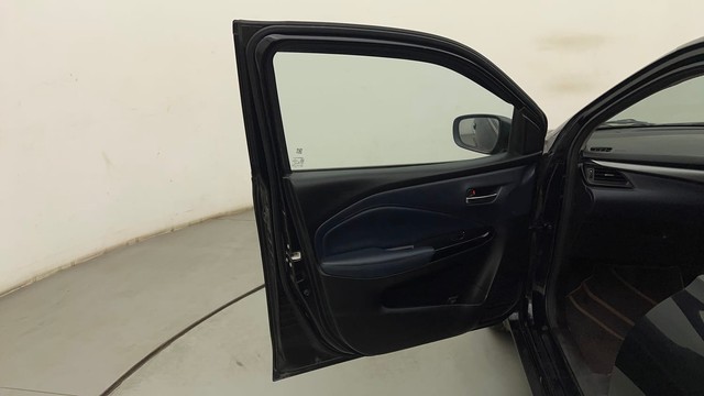 Second-hand 2023 Maruti Suzuki Baleno Zeta for sale in Mumbai-28