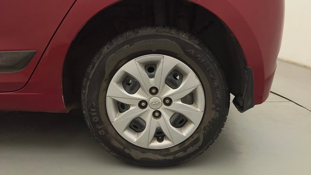 Second-hand 2015 Hyundai i20 Sportz 1.2 for sale in Mumbai-19