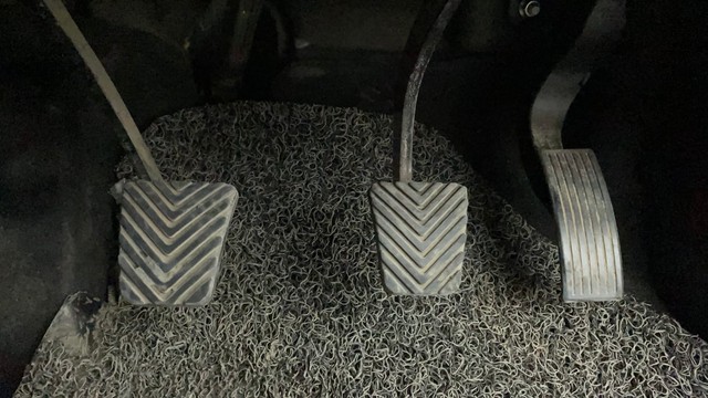 Second-hand 2022 Hyundai Venue SX BSVI for sale in Ahmedabad-14