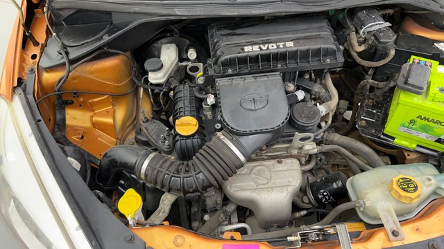 Second-hand 2017 Tata Tiago 1.2 Revotron XT for sale in Ahmedabad-30