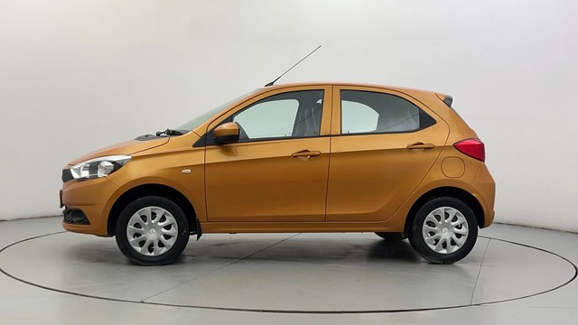 Second-hand 2017 Tata Tiago 1.2 Revotron XT for sale in Ahmedabad-6