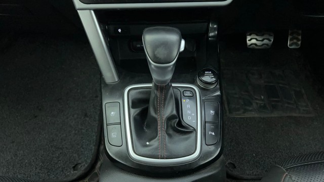 Second-hand 2020 Kia Seltos GTX Plus Diesel AT for sale in Ahmedabad-12