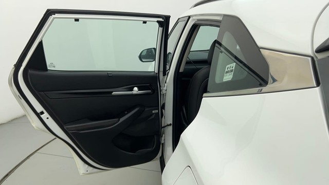 Second-hand 2020 Kia Seltos GTX Plus Diesel AT for sale in Ahmedabad-24