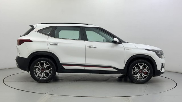 Second-hand 2020 Kia Seltos GTX Plus Diesel AT for sale in Ahmedabad-2