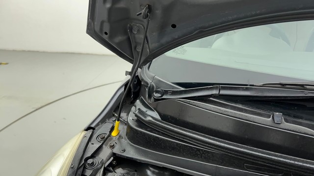 Second-hand 2013 Hyundai i10 Sportz 1.1L for sale in Ahmedabad-38