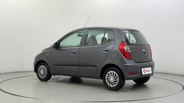 Second-hand 2013 Hyundai i10 Sportz 1.1L for sale in Ahmedabad-5