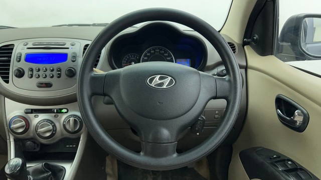 Second-hand 2013 Hyundai i10 Sportz 1.1L for sale in Ahmedabad-28