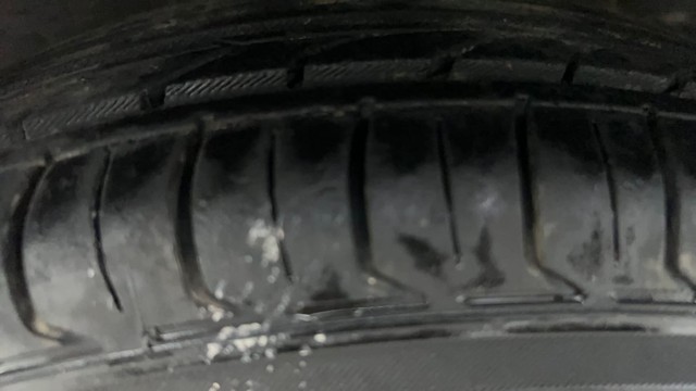 Second-hand 2013 Hyundai i10 Sportz 1.1L for sale in Ahmedabad-30