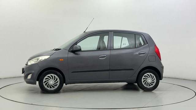 Second-hand 2013 Hyundai i10 Sportz 1.1L for sale in Ahmedabad-6