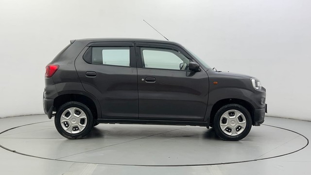 Second-hand 2024 Maruti Suzuki S-Presso VXi Plus Opt AT for sale in Ahmedabad-2