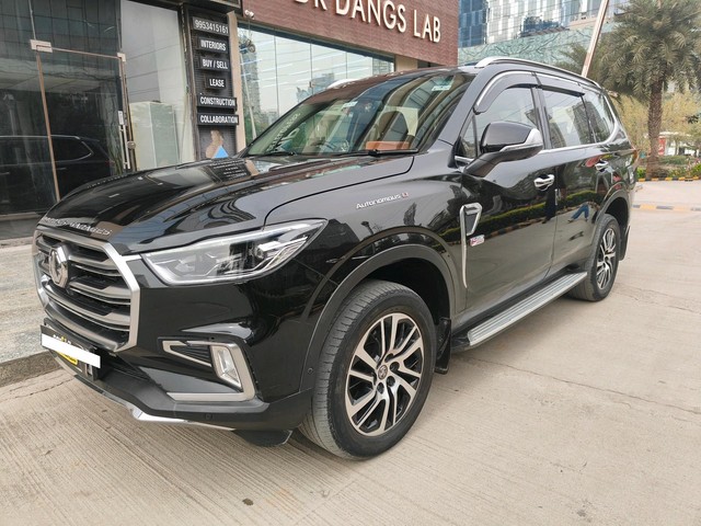 MG Gloster Savvy 4x4 7Str Second-hand 2023 MG Gloster Savvy 4x4 7Str for sale in Gurgaon-8