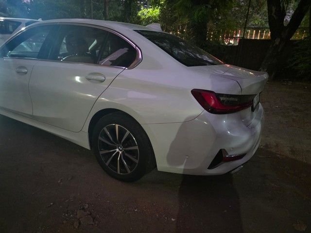 Second-hand 2022 BMW 3 Series 320d Luxury Line for sale in Mumbai-6