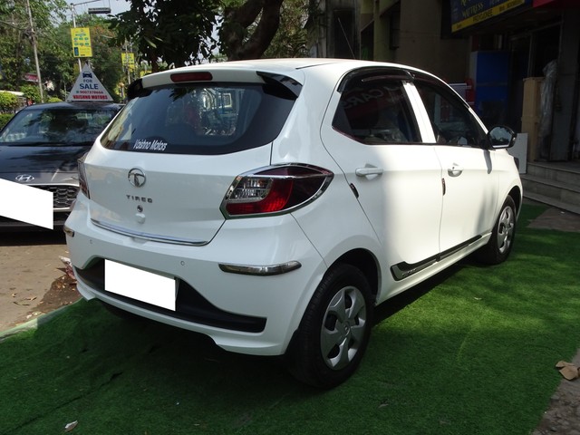 Second-hand 2023 Tata Tiago XT BSVI for sale in Kolkata-13