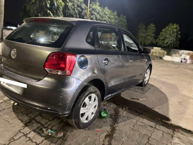 Second-hand 2010 Volkswagen Polo IPL II 1.2 Petrol Highline for sale in Lucknow-2