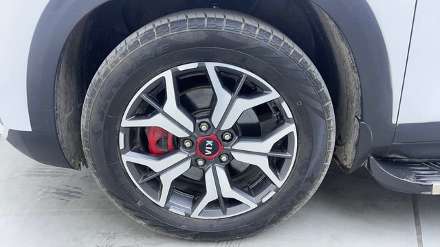 Second-hand 2019 Kia Seltos GTX for sale in Hyderabad-20