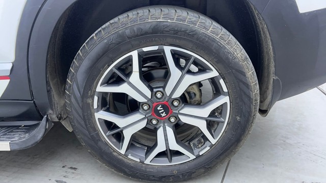 Second-hand 2019 Kia Seltos GTX for sale in Hyderabad-19