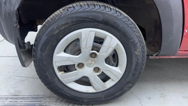 Second-hand 2018 Renault KWID 1.0 RXT AMT Opt for sale in Hyderabad-18