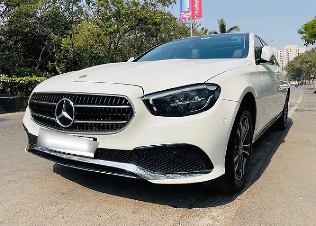 Second-hand 2022 Mercedes-Benz E-Class Exclusive E 220d BSVI for sale in Mumbai-4