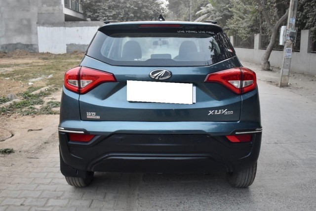 Second-hand 2020 Mahindra XUV300 W6 AMT Diesel BSIV for sale in Gurgaon-5