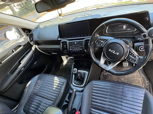 Second-hand 2022 Kia Sonet 1.5 GTX Plus Diesel DT for sale in Indore-7