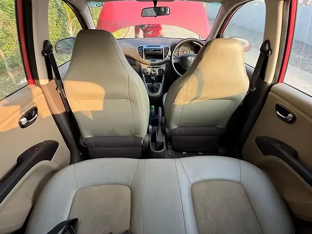 Hyundai i10 Asta AT Second-hand 2011 Hyundai i10 Asta AT for sale in Indore-7