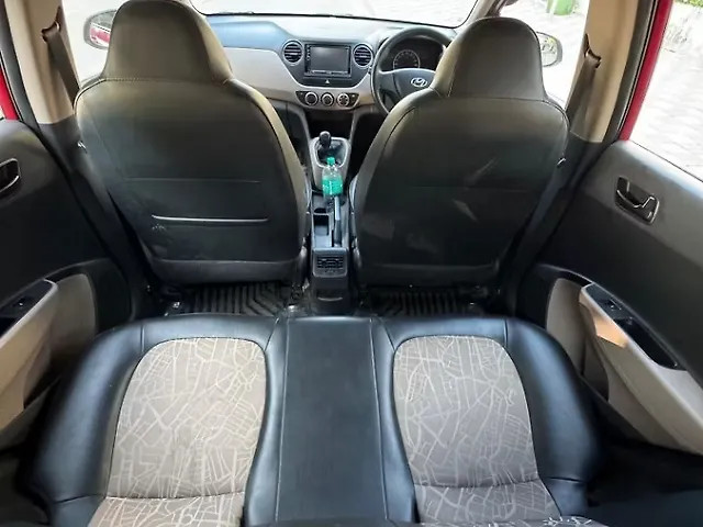 Hyundai Grand i10 1.2 Kappa Magna AT Second-hand 2018 Hyundai Grand i10 1.2 Kappa Magna AT for sale in Indore-9