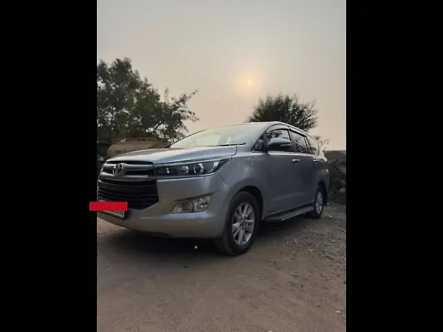 Second-hand 2016 Toyota Innova 2.5 ZX Diesel 7 Seater for sale in Indore-11