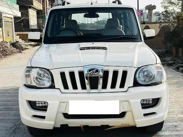 Second-hand 2013 Mahindra Scorpio VLX 2WD BSIII for sale in Indore-2