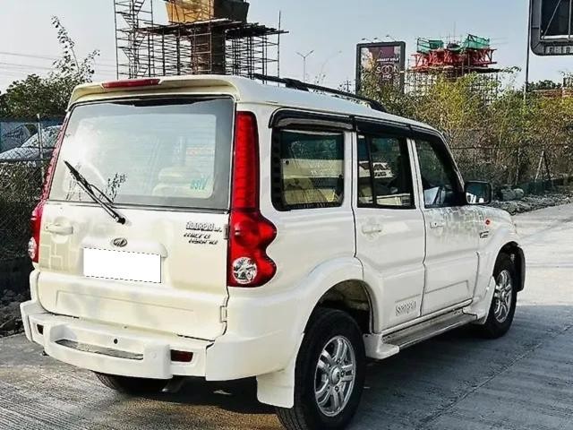 Second-hand 2013 Mahindra Scorpio VLX 2WD BSIII for sale in Indore-5