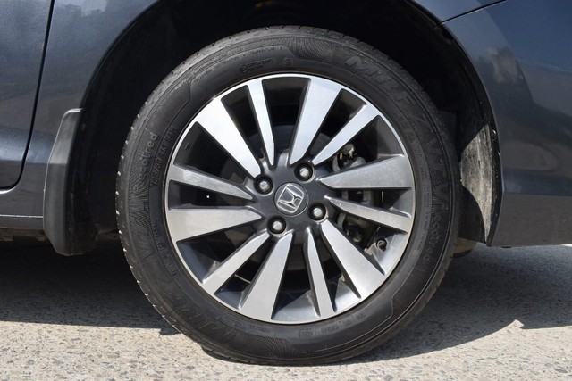 Second-hand 2025 Honda City V CVT for sale in Gurgaon-17