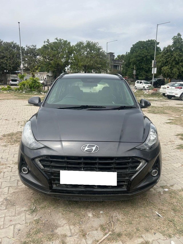 Second-hand 2020 Hyundai Grand i10 Nios Sportz for sale in Ludhiana-4