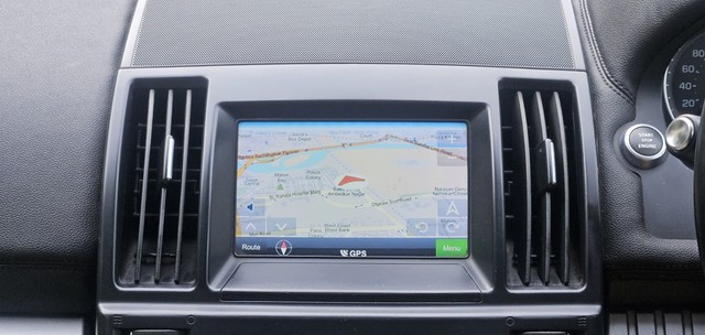 Second-hand 2014 Land Rover Freelander 2 SE for sale in Mumbai-7