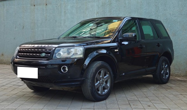 Second-hand 2014 Land Rover Freelander 2 SE for sale in Mumbai-5