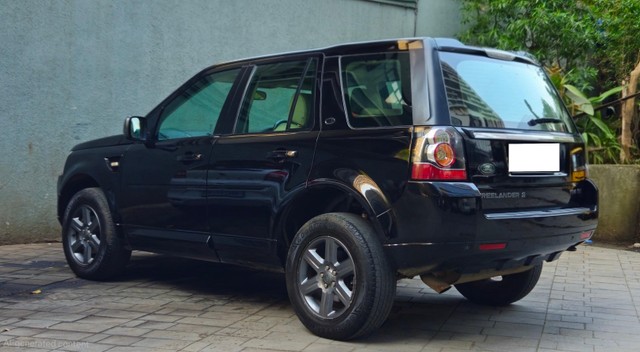 Second-hand 2014 Land Rover Freelander 2 SE for sale in Mumbai-3