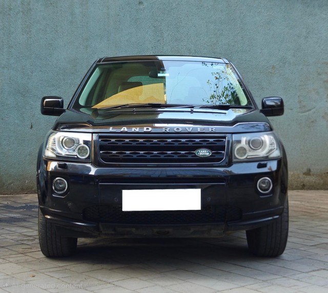 Second-hand 2014 Land Rover Freelander 2 SE for sale in Mumbai-6