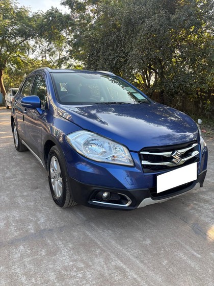 Second-hand 2015 Maruti Suzuki S Cross DDiS 200 Zeta for sale in Bhopal