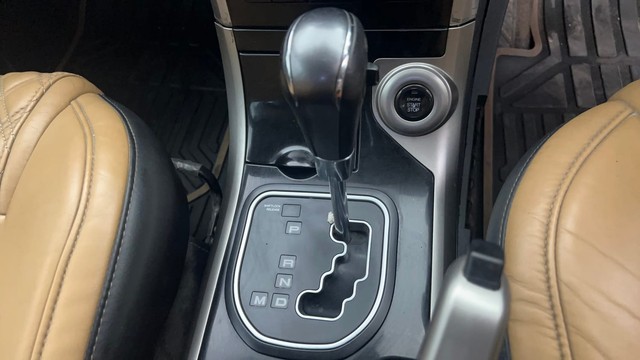 Second-hand 2018 Mahindra XUV500 W11 AT BSIV for sale in Kolkata-12